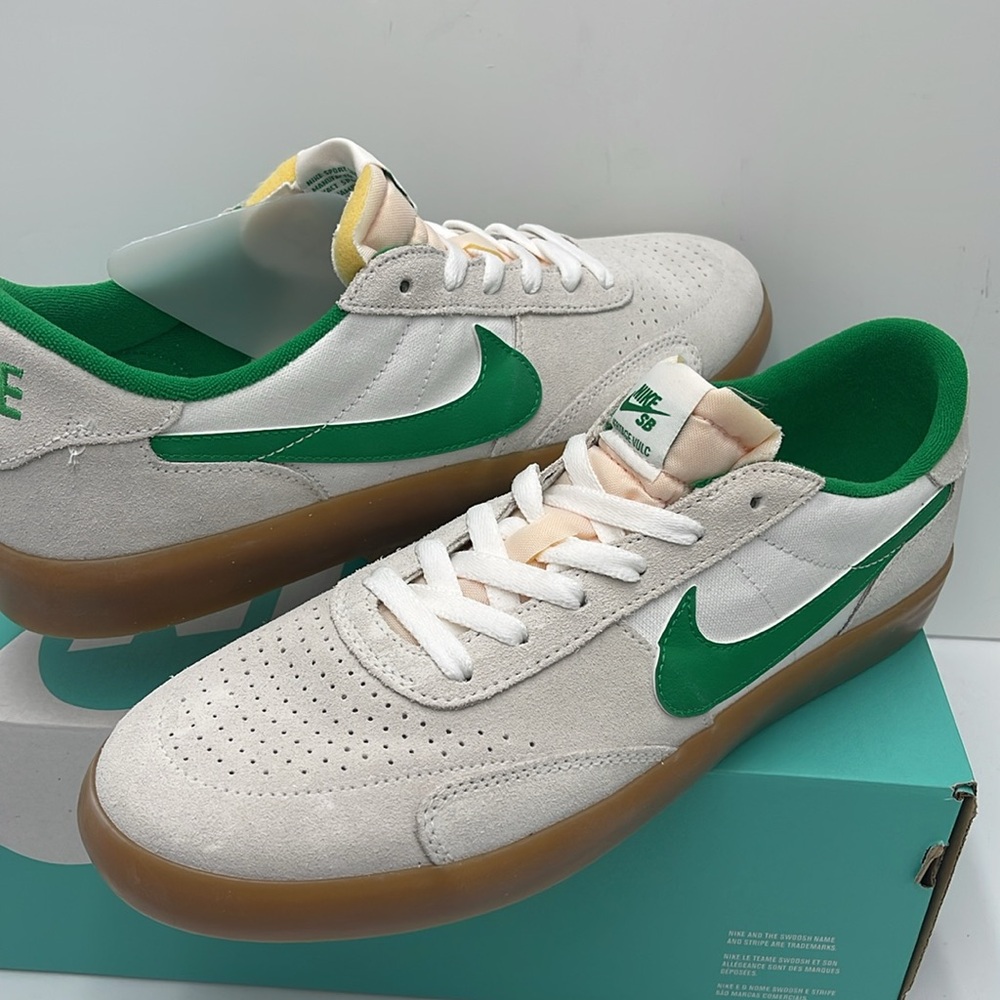 Nike 2020
Heritage Vulc SB 'Lucky Green
Gum'
Heritage Vulc - Picture 10 of 16